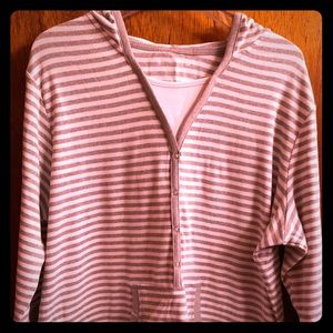 Sport Savvy hooded pullover top